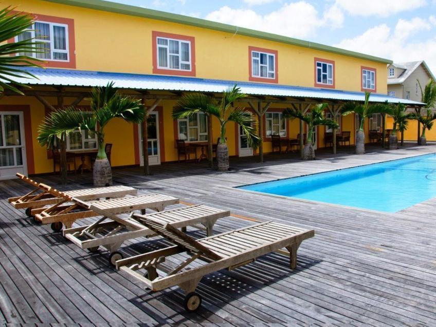 Wanna Studio Apartments Pointe aux Canonniers Bagian luar foto