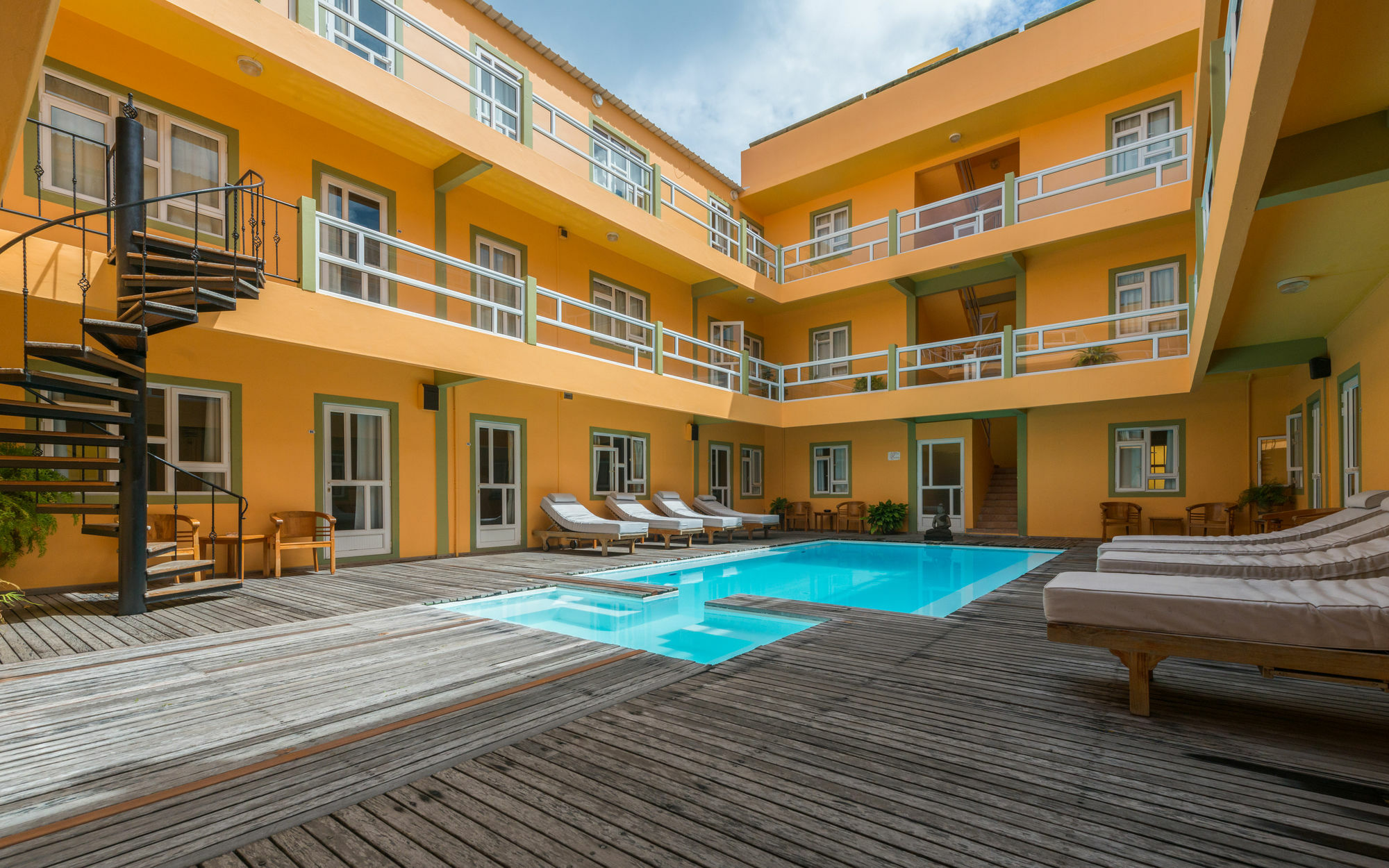 Wanna Studio Apartments Pointe aux Canonniers Bagian luar foto